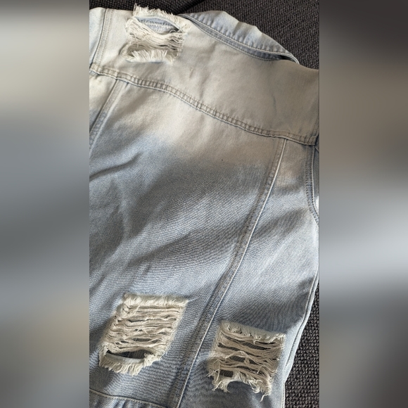 Like New - Mono B Denim Jacket - Medium - Picture 6 of 6